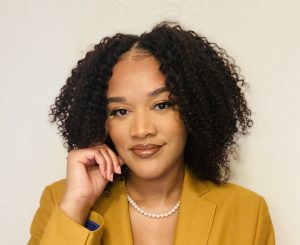 BobbieGreenHeadshot
